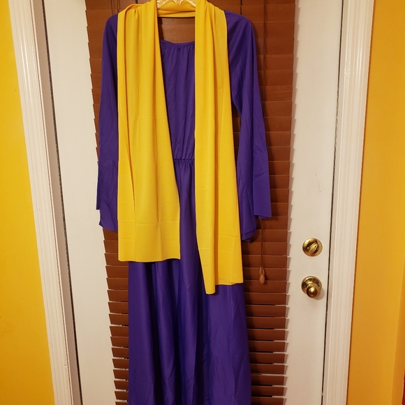 Liturgical Dance Dress - Picture 3 of 4